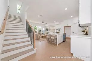 1811 N Spring Dr, Houston, TX 77373 - Photo 4