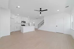 1811 N Spring Dr, Houston, TX 77373 - Photo 14