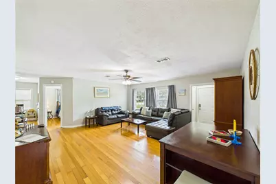 1101 15th Avenue N, Texas City, TX 77590 - Photo 12