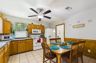 1101 15th Ave N, Texas City, TX 77590 - Photo 14
