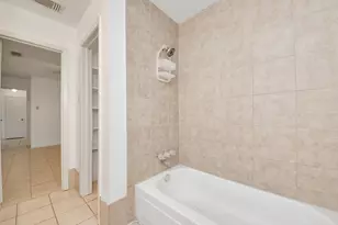 11431 Valarno Dr, Houston, TX 77066 - Photo 22