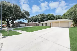 11431 Valarno Dr, Houston, TX 77066 - Photo 6