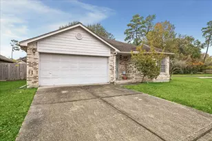 26912 Castlecliff Ln, Kingwood, TX 77339 - Photo 20