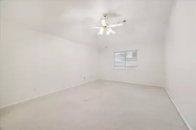 26912 Castlecliff Lane, Kingwood, TX 77339 - Photo 10