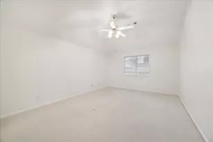 26912 Castlecliff Ln, Kingwood, TX 77339 - Photo 10