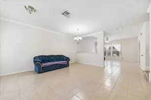 13110 S Bellaire Estates Dr, Houston, TX 77072 - Photo 2