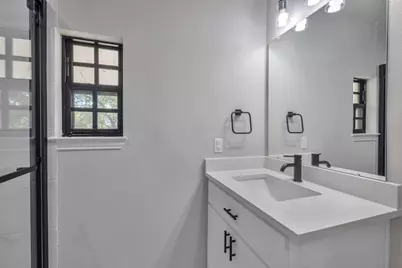 7312 Main Street, Houston, TX 77030 - Photo 24