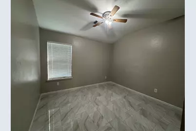 2730 Coyote Trail Drive, Missouri City, TX 77459 - Photo 18