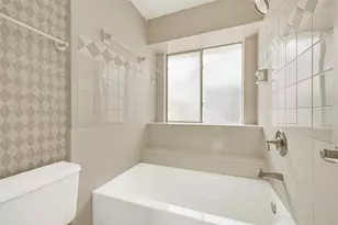 12322 Meadow Ridge Dr, Stafford, TX 77477 - Photo 20