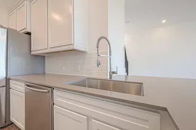 5554 Amber Brook Lane, Fulshear, TX 77441 - Photo 12