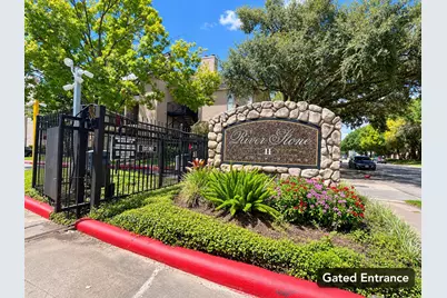 10855 Meadowglen Lane #1128, Houston, TX 77042 - Photo 36