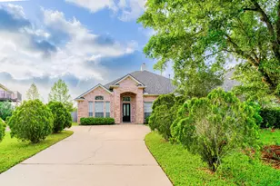1230 Riverchase Dr, Richmond, TX 77469 - Photo 2