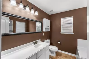 7911 Barnes Ridge Ln, Houston, TX 77072 - Photo 14