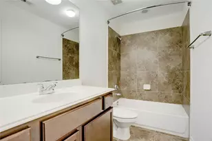 10046 Hillside Bayou Dr, Houston, TX 77080 - Photo 20