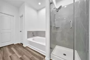 9245 Inland Leather Ln, Conroe, TX 77385 - Photo 30
