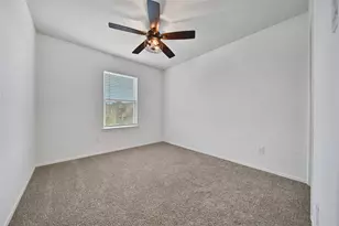 9245 Inland Leather Ln, Conroe, TX 77385 - Photo 34