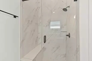 12105 Harrington Gate Dr, Texas City, TX 77951 - Photo 16