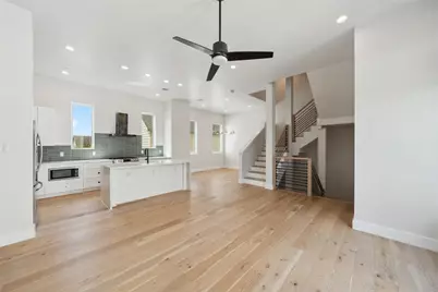 1005 Kern Street #C, Houston, TX 77009 - Photo 2