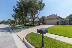 13814 McKinney Creek Ln, Houston, TX 77044 - Photo 38