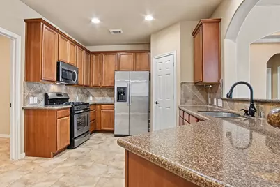 16511 Blue Shine Trail, Cypress, TX 77433 - Photo 18