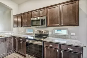 135 Brock's Ln, Montgomery, TX 77356 - Photo 6