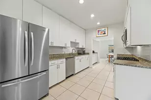 1503 Harold St, Houston, TX 77006 - Photo 14