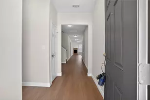 2080 Lost Timbers Dr, Conroe, TX 77304 - Photo 6