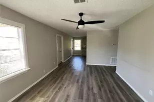 1710 Brookshire St, La Marque, TX 77568 - Photo 4