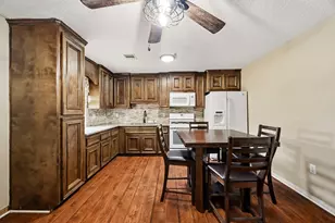 5627 Brookfield Dr, Houston, TX 77085 - Photo 30