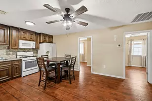 5627 Brookfield Dr, Houston, TX 77085 - Photo 26