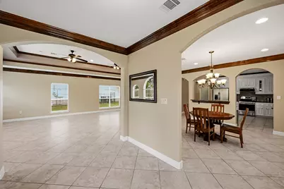 5627 Brookfield Drive, Houston, TX 77085 - Photo 4