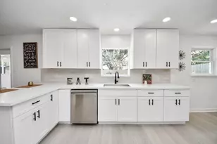 5619 Duxbury St, Houston, TX 77035 - Photo 20