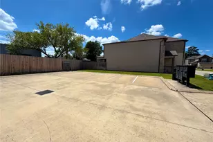 1812 Agoura Hills Dr, Houston, TX 77080 - Photo 24