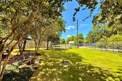 1812 Agoura Hills Drive, Houston, TX 77080 - Photo 26
