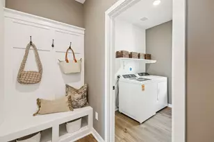 6906 Gladness Ct, Sugar Land, TX 77469 - Photo 32