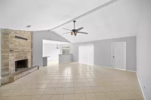 6214 Gladewell Dr, Houston, TX 77072 - Photo 6