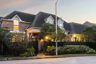 4964 Post Oak Timber Dr, Houston, TX 77056 - Photo 2