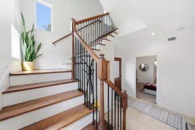 1147 W 24th Street #B, Houston, TX 77008 - Photo 8