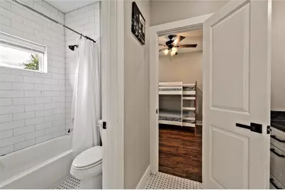 3034 Wayne Street #A-B, Houston, TX 77026 - Photo 32
