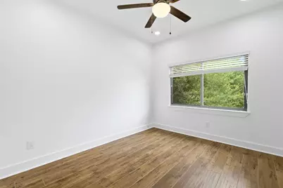 3034 Wayne Street #A-B, Houston, TX 77026 - Photo 12