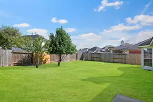 2304 Megellan Point Ln, Pearland, TX 77584 - Photo 38