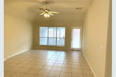 11014 Redhaven Court, Houston, TX 77065 - Photo 6