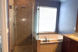 11014 Redhaven Ct, Houston, TX 77065 - Photo 12