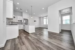 9577 Neuens Rd, Houston, TX 77080 - Photo 12
