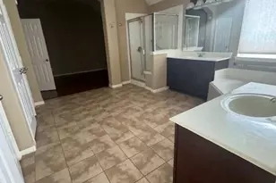 14502 Wildwood Springs Ln, Houston, TX 77044 - Photo 12