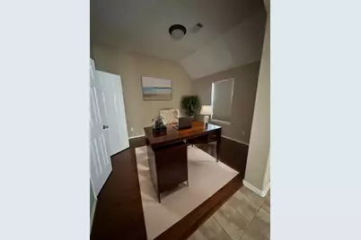 14502 Wildwood Springs Lane, Houston, TX 77044 - Photo 10