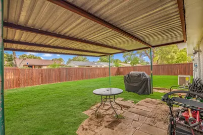 14527 Dartwood Drive, Houston, TX 77049 - Photo 30