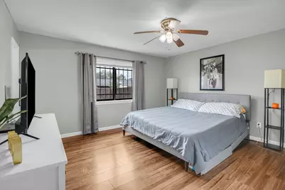 14527 Dartwood Drive, Houston, TX 77049 - Photo 16