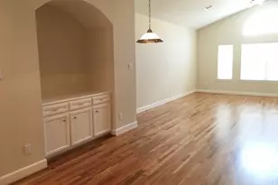 3618 Main Plaza Dr, Houston, TX 77025 - Photo 8