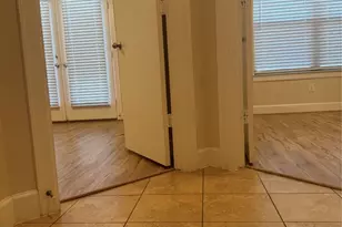 3618 Main Plaza Dr, Houston, TX 77025 - Photo 16